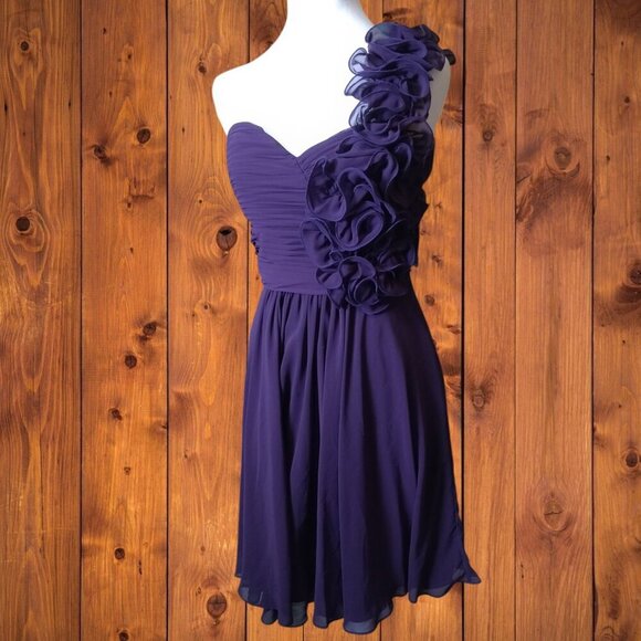 BEE DARLIN Women's Juniors Size 5/6 Purple One Shoulder Frilly Formal Dress NEW - Picture 2 of 9